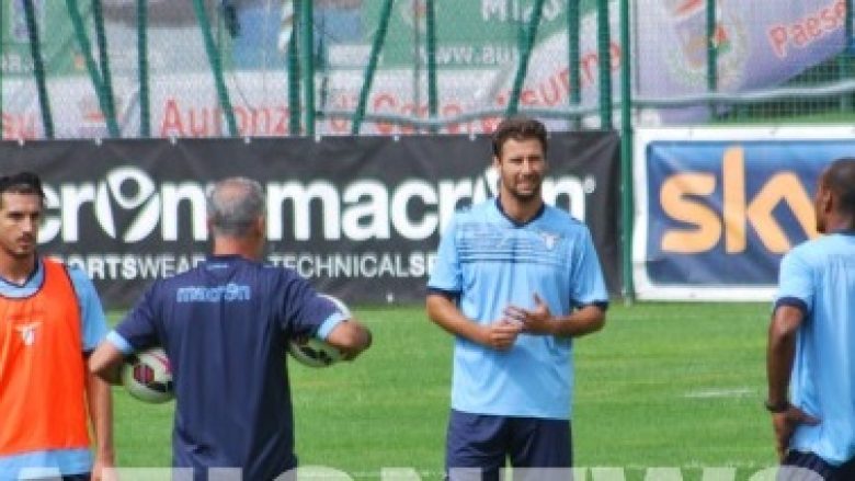 Lorik Cana merr këshilla prej trajnerit të Interit