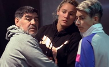 Policia spanjolle interviston Maradonan, dyshohet për dhunë ndaj gruas