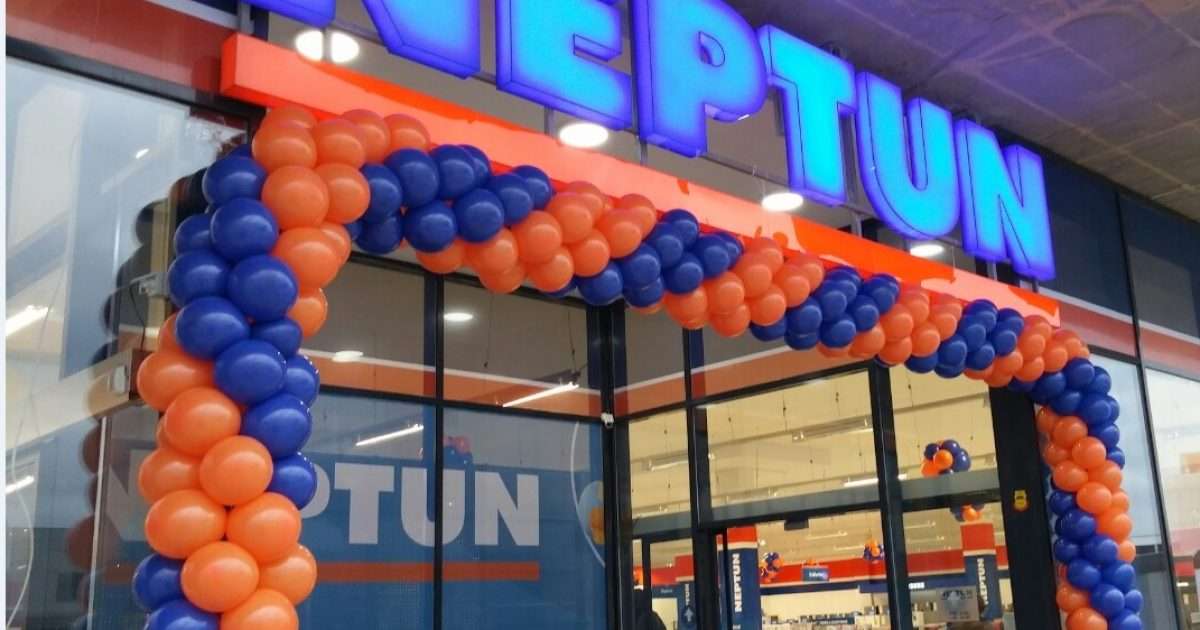 Party of offers in Neptun Fushë Kosovo (Photo) - Telegraph - Telegraph