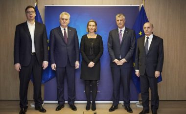 Mogherini: Ishte takim konstruktiv, palët zotohen se do të punojnë së bashku (Video)