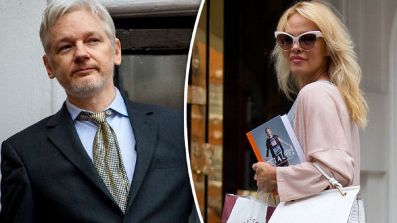 Pamela Anderson në lidhje me Julian Assange e Wikileaksit?
