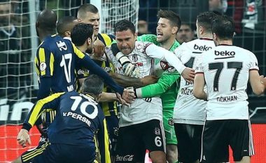 Zyrtare: Van Persie dënohet me tre ndeshje mos-lojë, reprezentuesi serb me katër (Foto/Video)