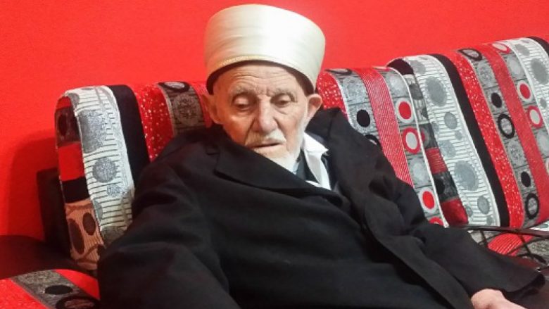 Ishte falur dhe kishte agjëruar edhe në kohën e komunizmit: Rrëfimi i Ramazanit, 93-vjeçarit që nuk e braktisi kurrë Islamin