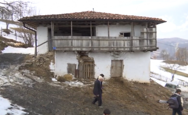 Kjo është shtëpia ku qëndroi Thaçi pas konferencës së Rambujesë (Video)