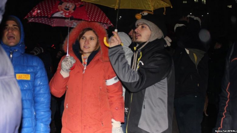 Rumunët protestojnë për të 20-tën natë