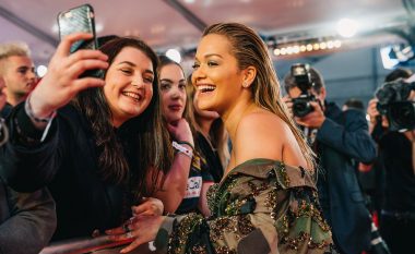 Rita Ora, sportive në Gucci (Foto)