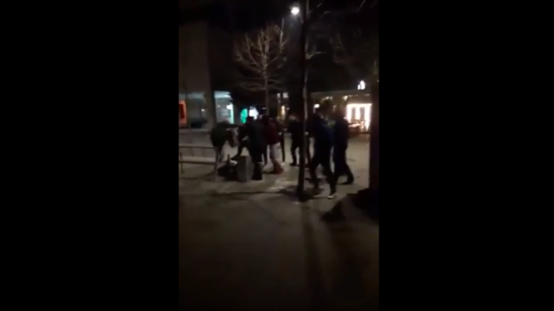Rrahje në sheshin e Ferizajt (Video)