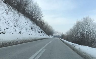 Ministria e Infrastrukturës: Rrugët në zonat malore janë të hapura për qarkullim