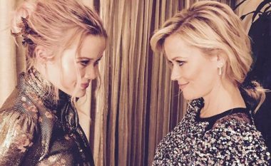 Reese Witherspoon duket ‘identike’ me vajzën e saj adoleshente, fansat nuk mund t’i dallojnë (Foto)