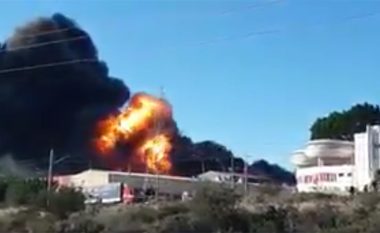 Shpërthimi i fuqishëm në një fabrikë kimike në Valencia, dëshmitarët rrëfejnë tmerrin (Video)