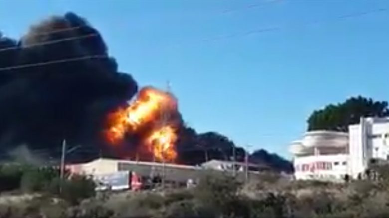 Shpërthimi i fuqishëm në një fabrikë kimike në Valencia, dëshmitarët rrëfejnë tmerrin (Video)