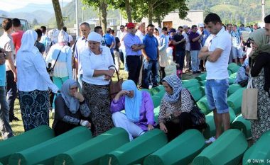 Tendosen raportet Beograd-Sarajevë: Bosnja kërkon që Serbia të dënohet për gjenocid