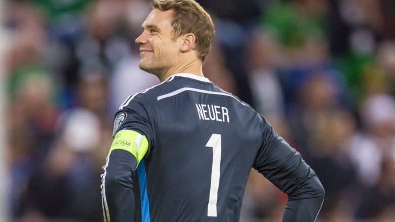 Manuel Neuer tallet me Arsenalin (Foto)