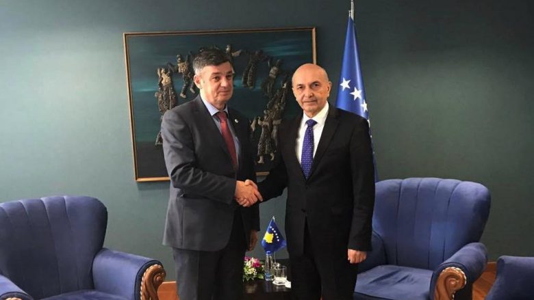 Mustafa u takua me kryetarin e Odës së Avokatëve të Kosovës