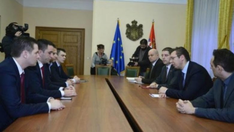 Serbët e Kosovës shkojnë në takim me Vuçiqin