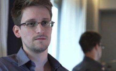 Snowden porosit FBI dhe NSA: Ndaloni të shkelni ligjin