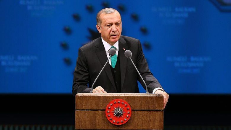 Erdoğan: Ata që kanë ardhur nga Ballkani nuk janë emigrantë por bijtë e Turqisë