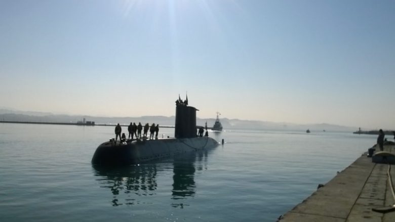 Nëndetësja turke “zbarkon” në portin e Durrësit