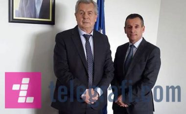 Avni Kastrati i dorëzon mandatin e zëvendësministrit të MTI-së, Nehat Mustafës