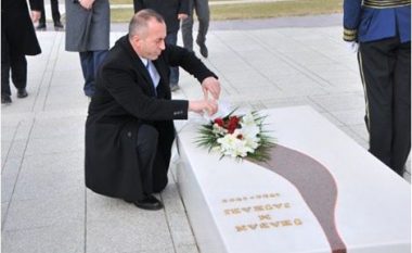 Haradinaj: S’ka sakrificë më të madhe sesa ajo e familjes Jashari
