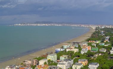 Gjendet një trup i pajetë në detin e Durrësit