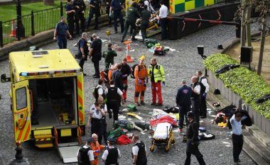 Publikohen pamjet e sulmuesit në Londër (Foto)