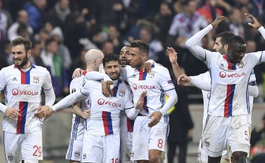 Spektakël në Romë, por Lyon kalon në çerekfinale (Video)