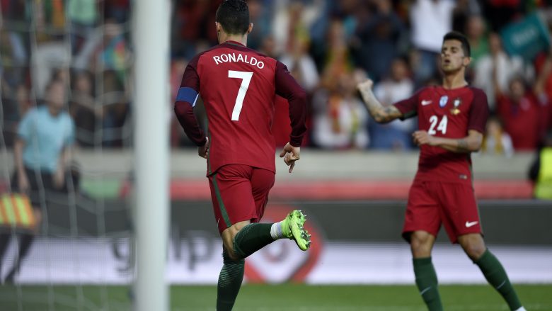 Suedia përmbys Portugalinë, kthehet nga disavantazhi prej dy golash për të fituar (Video)