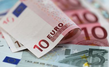 BPRM mundësoi pagesa tejkufitare në euro