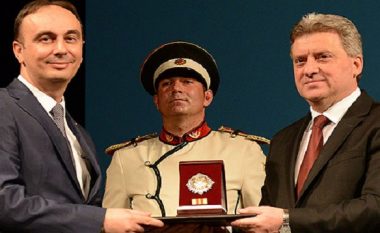 Ivanov e dekoron me medalje Agjencinë për Kundërzbulim