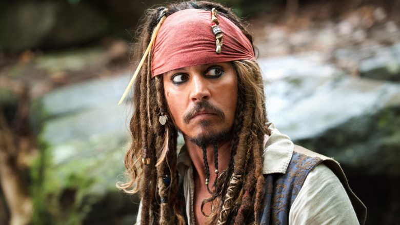 Jack Sparrow lufton për jetën e tij në vazhdimin e pestë të “Pirates of the Caribbean” (Video)