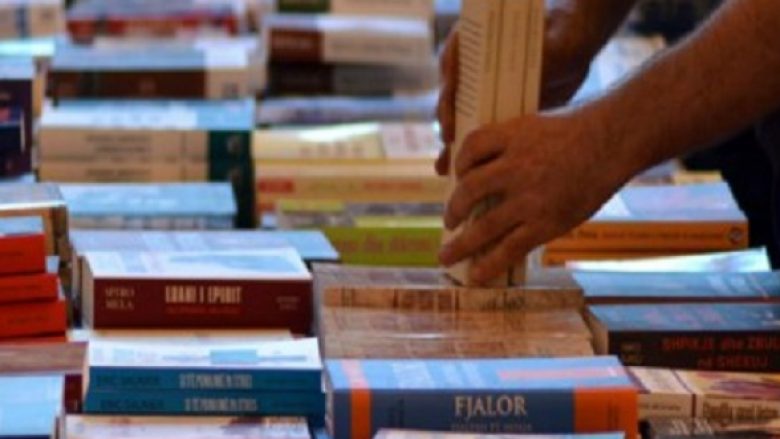 Mos u frikoni, bleni libra se në Maqedoni lexohet pak