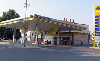 Grabitet një pompë benzine në Shkup