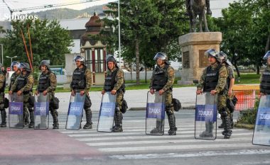 Shumë pak shqiptarë të përfshirë në njësitet speciale në Maqedoni