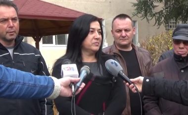 Protestë e prindërve të nxënësve që u detyruan të protestojnë në Prilep (Video)