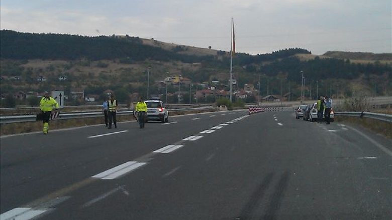 Bllokohet qarkorja e Shkupit për shkak të një proteste