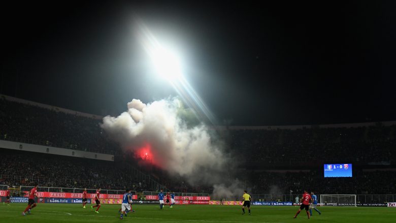 Mediat e huaja raportojnë për ngjarjet e papëlqyeshme në ndeshjen Itali-Shqipëri