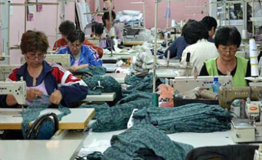Rritja e pagës minimale në Maqedoni, problem për kompanitë e tekstilit