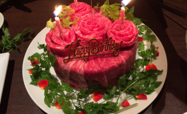 Tortat me mish, trendi i fundit për festimin e ditëlindjes (Foto)