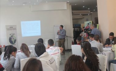 Të rinjtë në Prilep trajnohen për uljen e konflikteve ndëretnike
