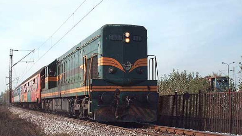 Treni i relacioni Shkup-Gjevgjeli përplas për vdekje një shtetas të Pakistanit