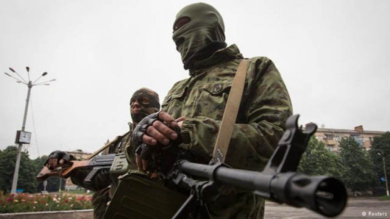 Në konfliktin e Ukrainës janë vrarë afro 10 mijë vetë