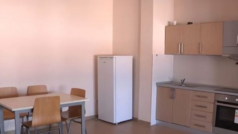 Azilkërkuesit në Kosovë me apartamente banimi (Video)