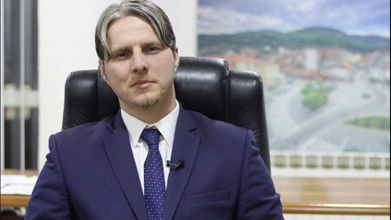 Prishja e koalicionit bën që Shqiprim Arifi të humbë pozitën e kryetarit të Preshevës