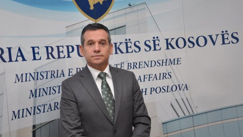 Pas rezultateve të dobëta në PISA, ish-zëvendësministri Mustafa: Nevojitet debat i vërtetë arsimor, jo monologje me ministren