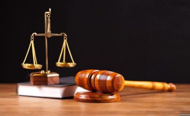 Gjykata e Lezhës e dënon me 7 vjet burg ish-policin që ngacmoi seksualisht 13-vjeçaren