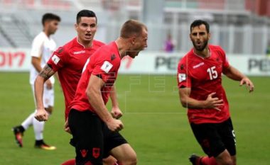 Shqipëria kthehet në lojë, shënon Balaj (Video)