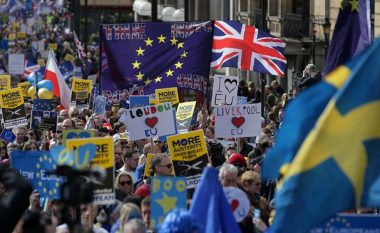 Marsh masiv në Londër, kundër Brexit-it