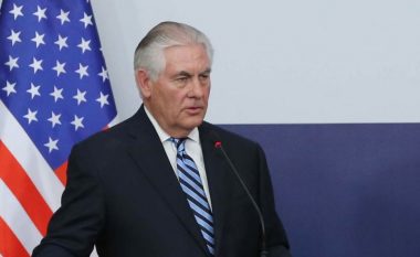 Tillerson do të vizitojë Rusinë në maj por nuk do të marrë pjesë në samitin e NATO-s