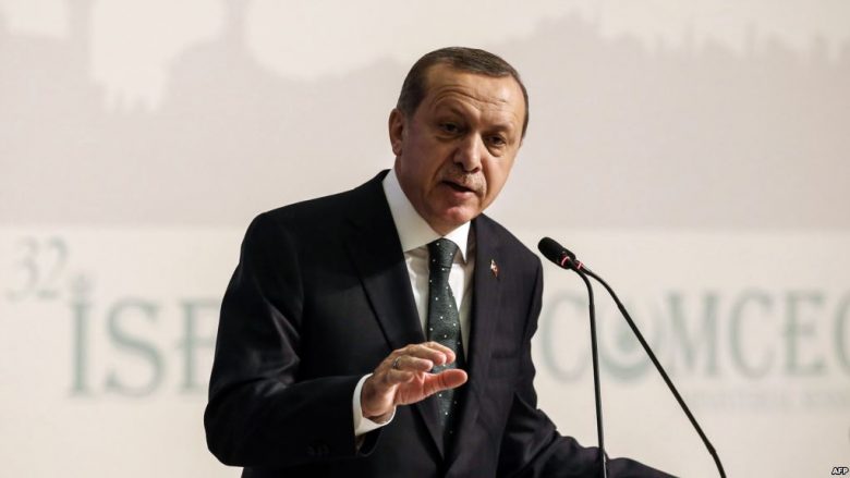 Erdogan e quan “spiun gjerman” gazetarin e arrestuar